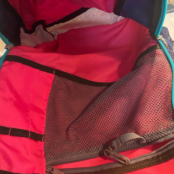 Extra large adidas book bag - Picture 5 of 5